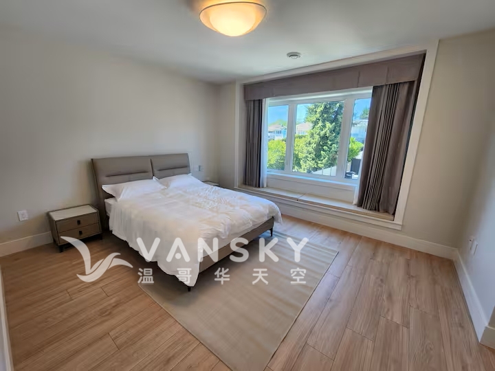 250721101446_bedroom 1.jpg